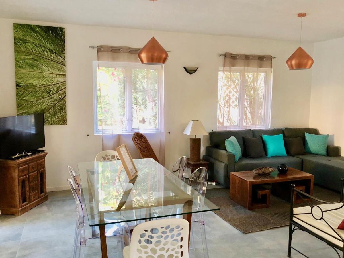 Beachfront Villa In A Beautiful And Secured Complex Flic-en-Flacq Zewnętrze zdjęcie