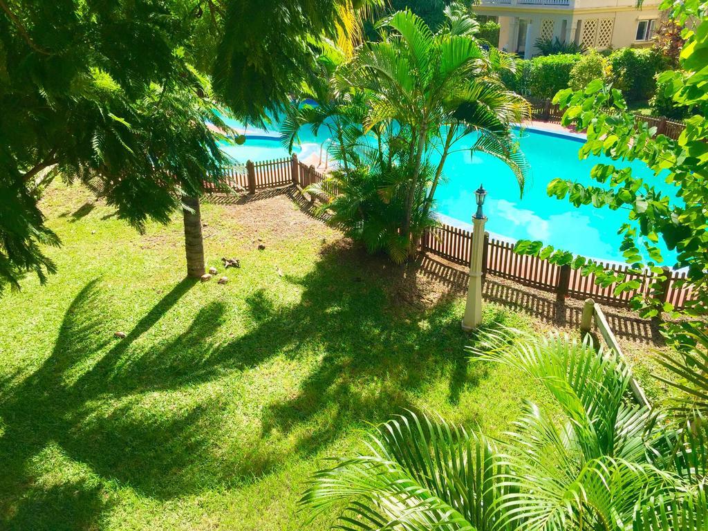 Beachfront Villa In A Beautiful And Secured Complex Flic-en-Flacq Zewnętrze zdjęcie